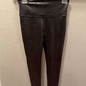 SPANX Faux Leather Croc Embossed Leggings Brown Size M NWOT High Rise